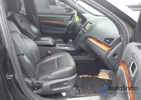 2014 Lincoln Mkt Livery z USA, uszkodzony, nr VIN 2LMHJ5NKXEBL56193